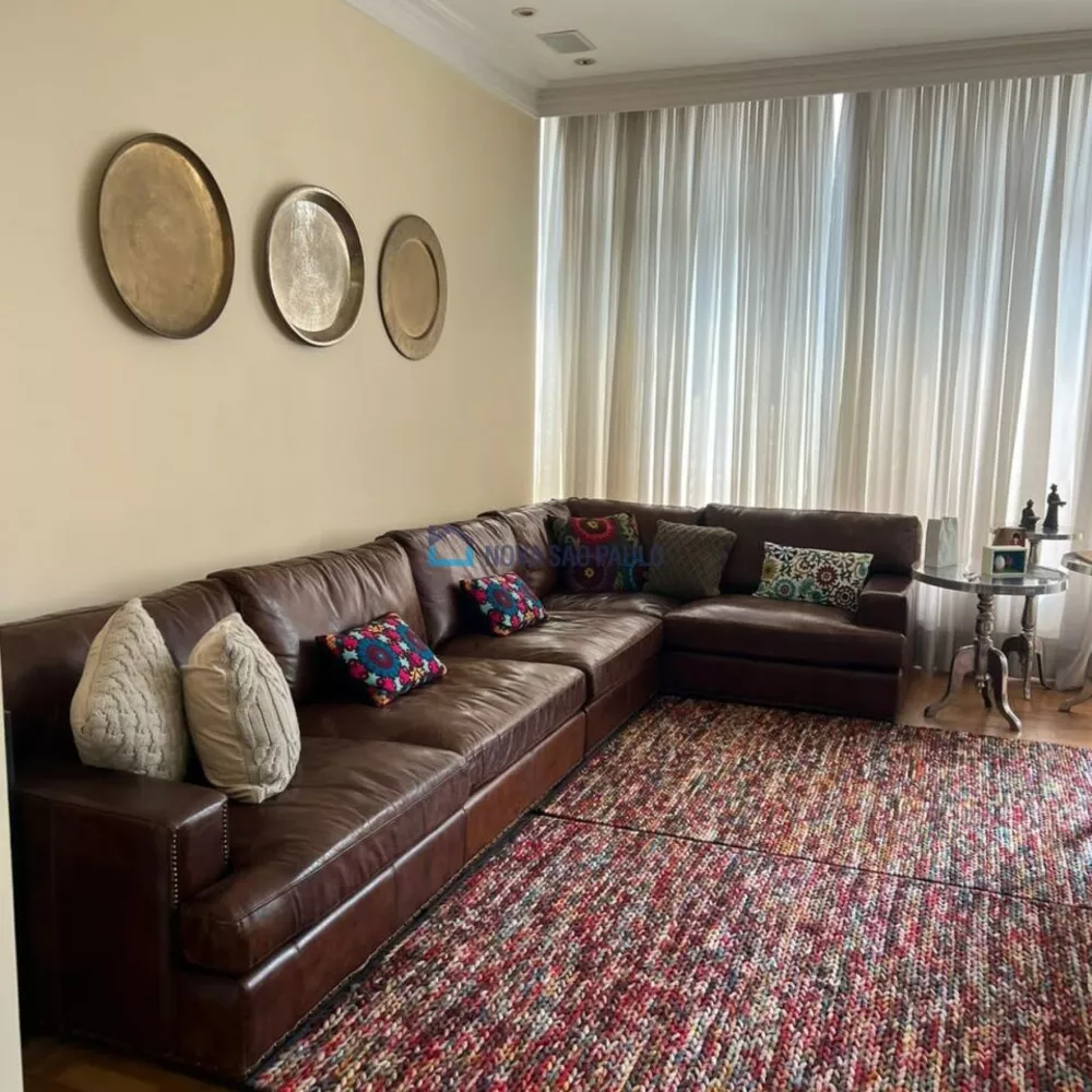 Apartamento à venda com 3 quartos, 154m² - Foto 4