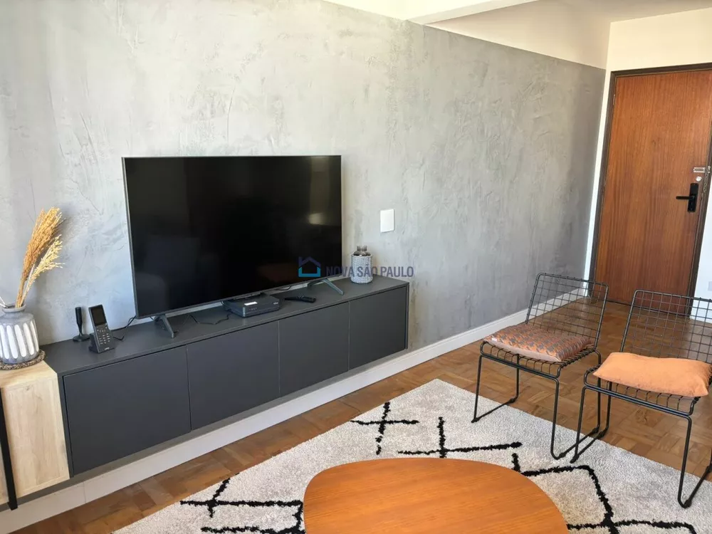 Apartamento para alugar com 2 quartos, 90m² - Foto 2