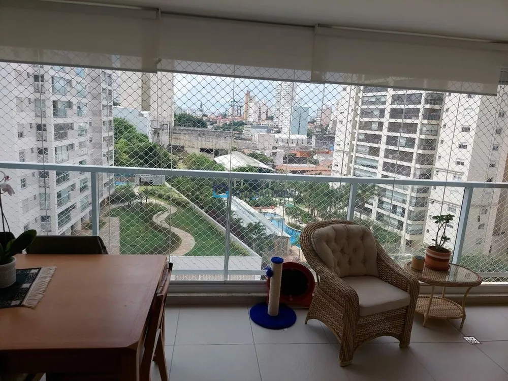 Apartamento à venda com 3 quartos, 140m² - Foto 4