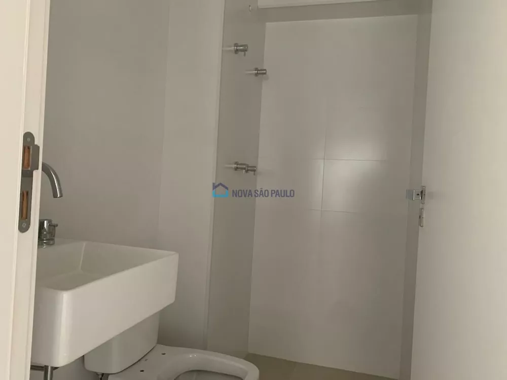 Apartamento à venda com 2 quartos, 39m² - Foto 4