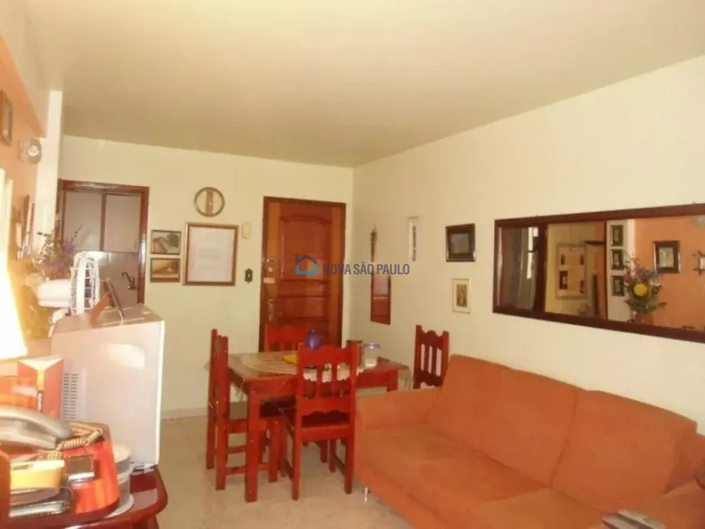 Apartamento à venda com 1 quarto, 45m² - Foto 2