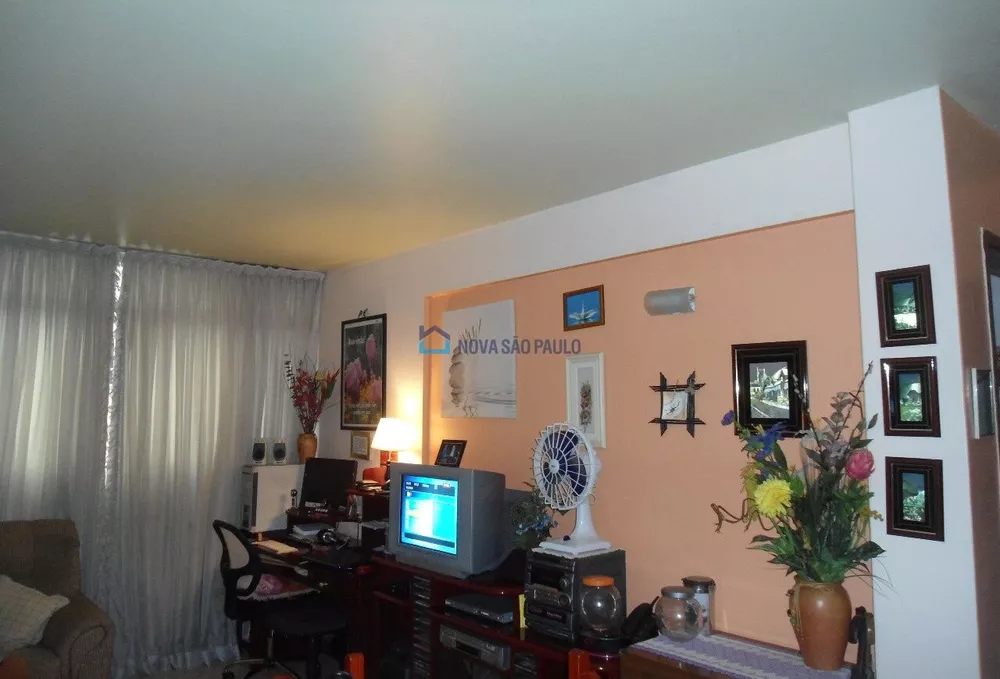 Apartamento à venda com 1 quarto, 45m² - Foto 4