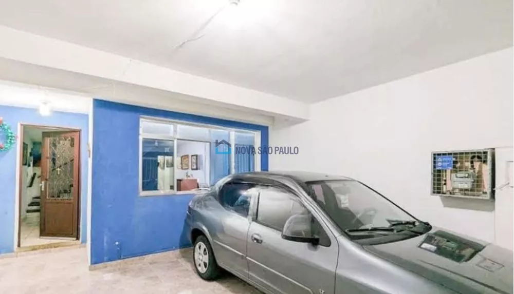 Casa à venda com 5 quartos, 250m² - Foto 4