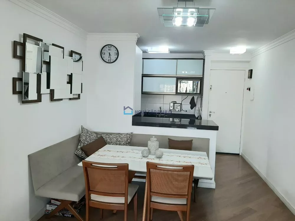 Apartamento à venda com 2 quartos, 63m² - Foto 3