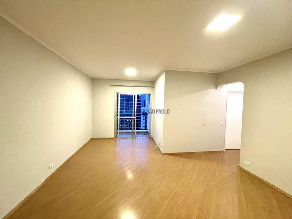 Apartamento à venda com 2 quartos, 63m² - Foto 1