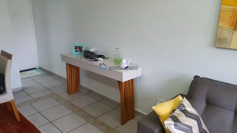 Apartamento à venda com 3 quartos, 90m² - Foto 3