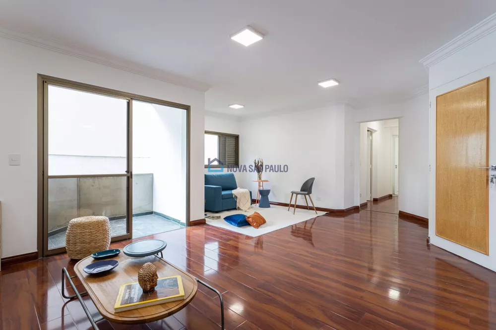 Apartamento à venda com 3 quartos, 149m² - Foto 1