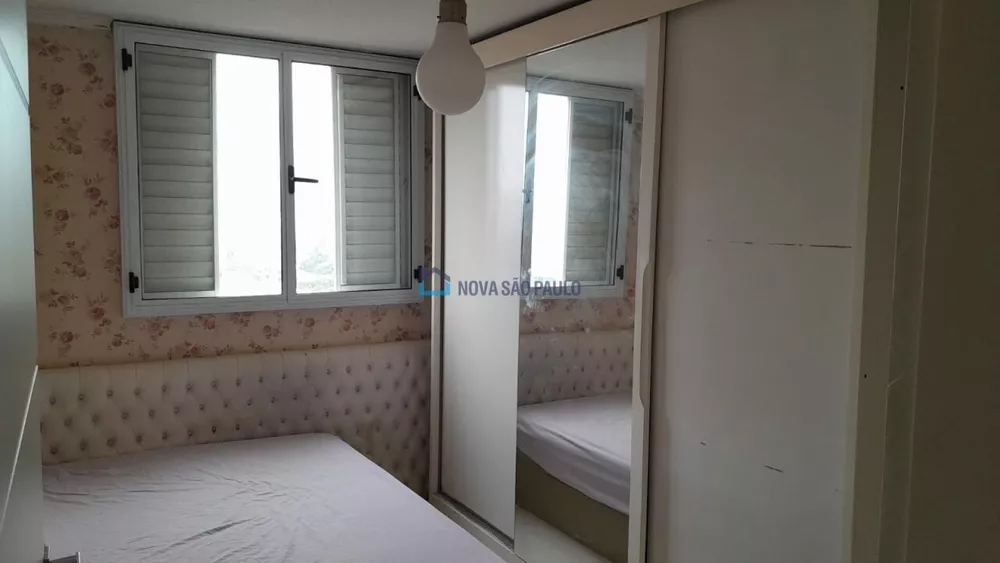 Apartamento à venda com 3 quartos, 70m² - Foto 4