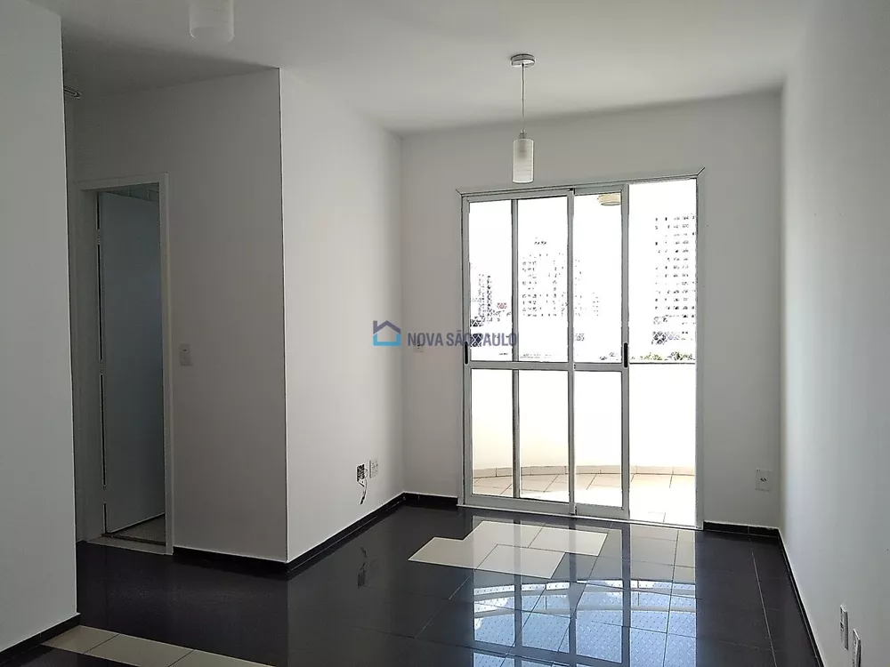 Apartamento à venda com 2 quartos, 48m² - Foto 1