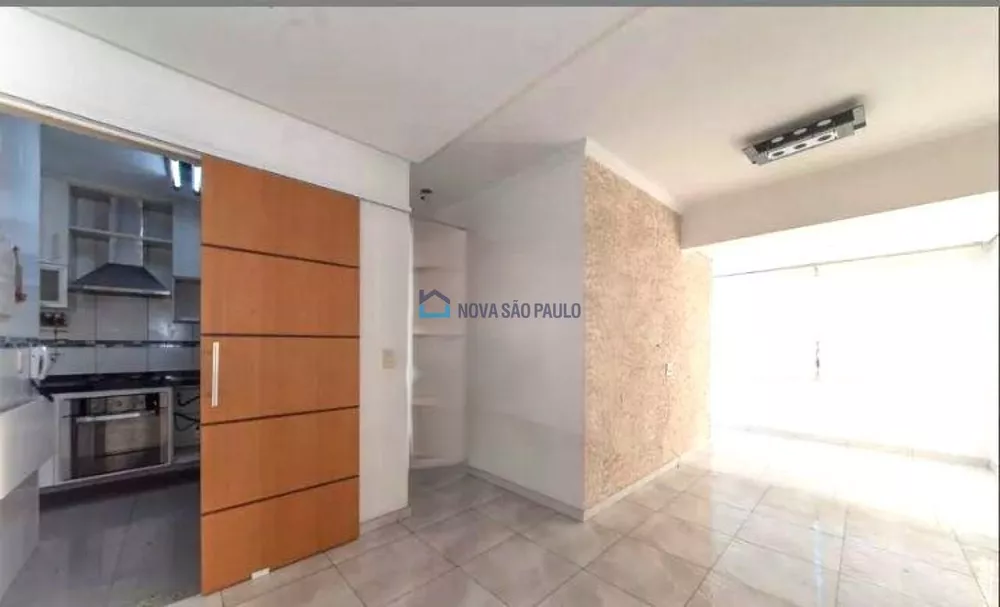 Apartamento à venda com 3 quartos, 67m² - Foto 2