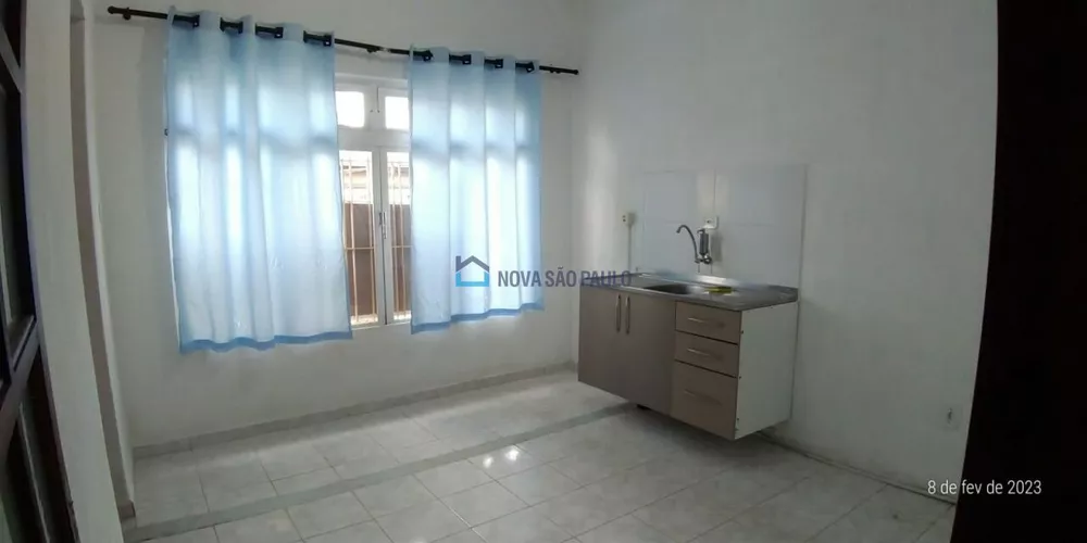 Casa à venda com 4 quartos, 70m² - Foto 3