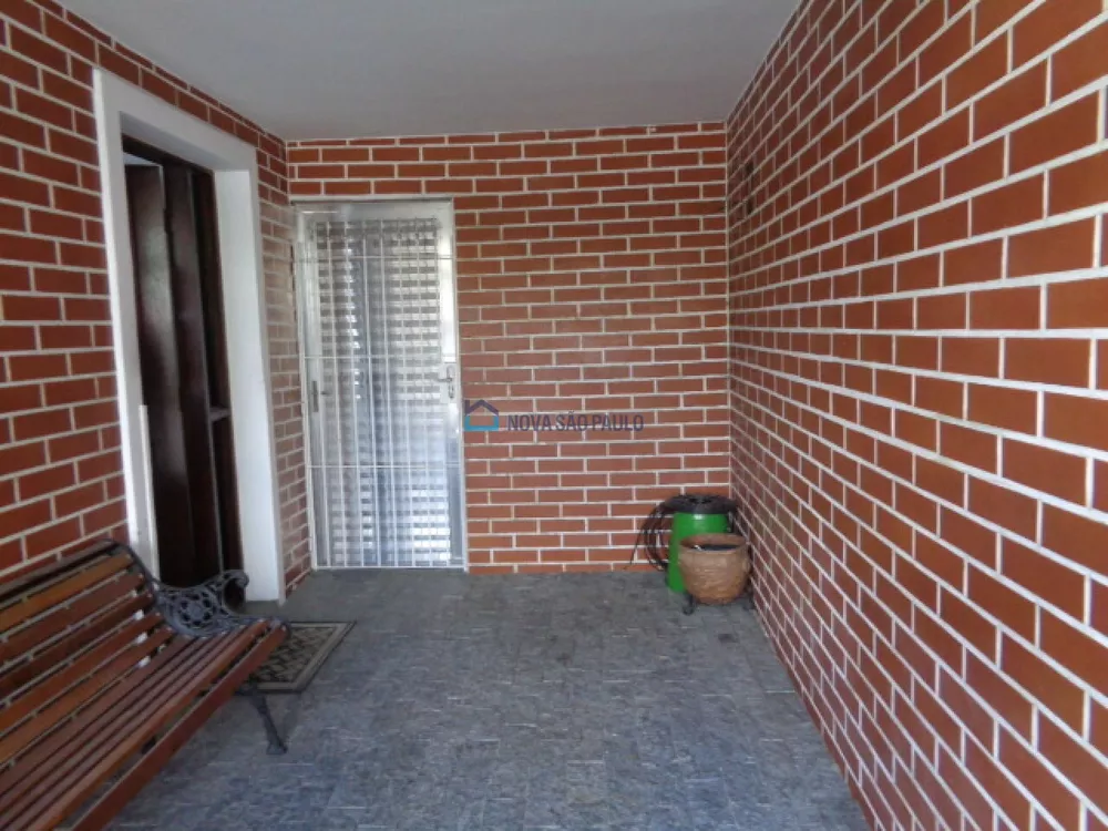 Casa à venda com 3 quartos, 115m² - Foto 1