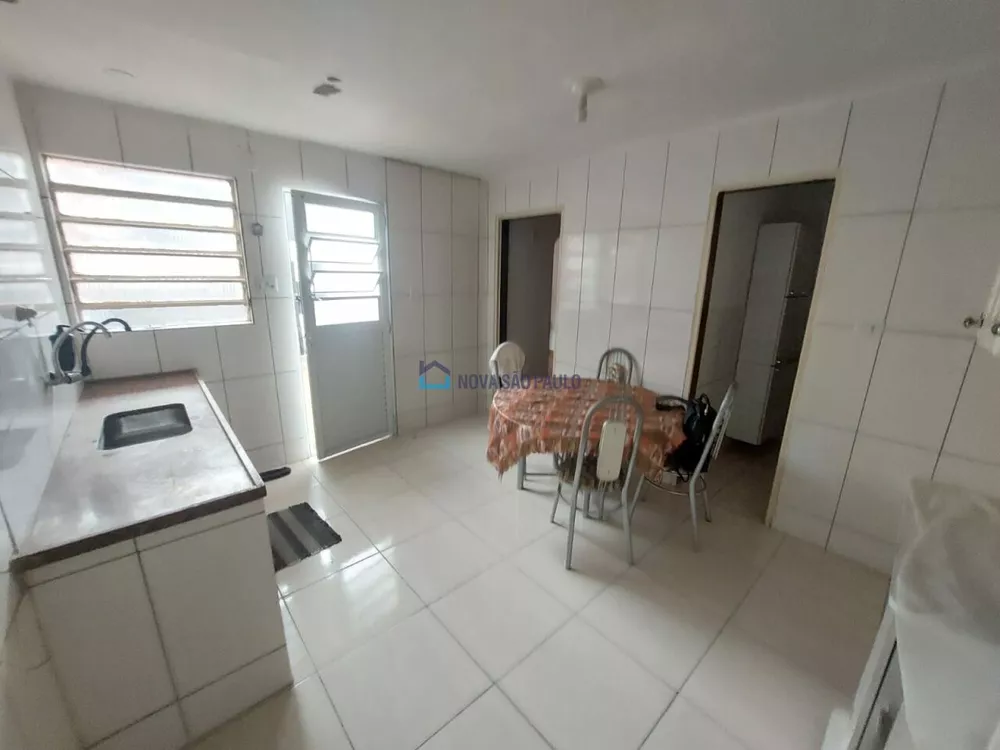 Casa para alugar com 3 quartos, 165m² - Foto 4