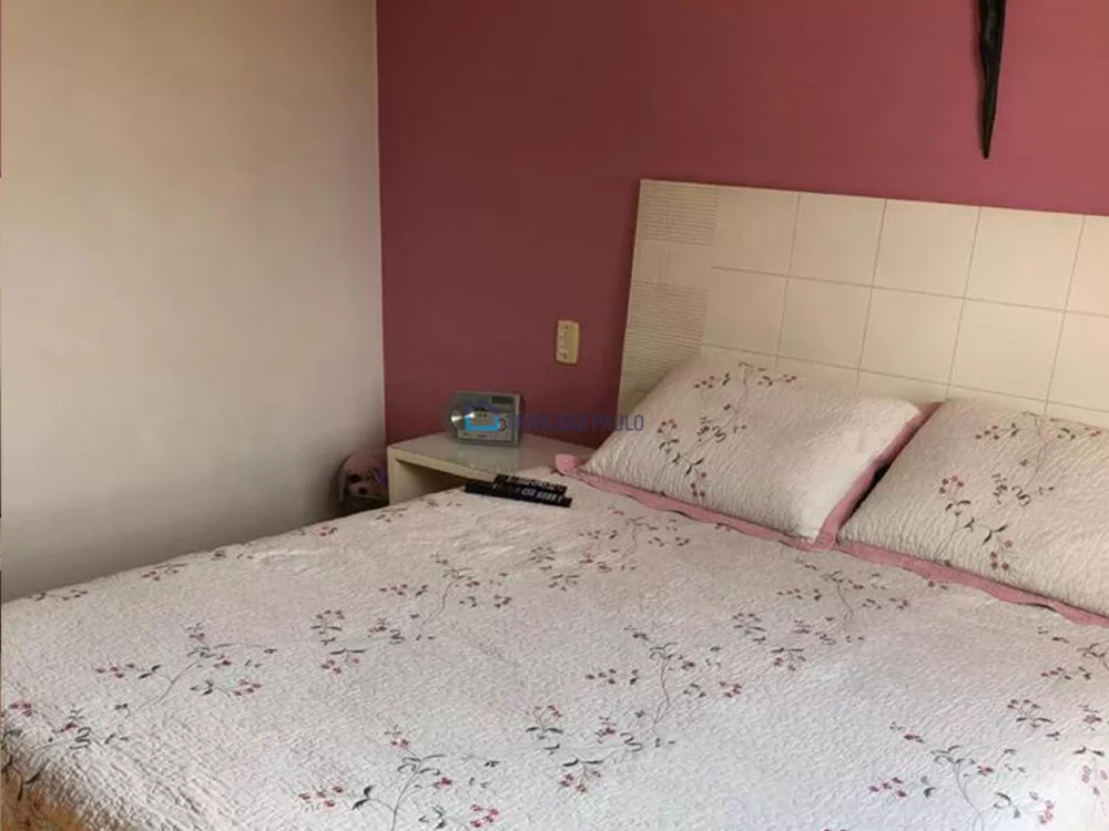 Apartamento à venda com 2 quartos, 70m² - Foto 4