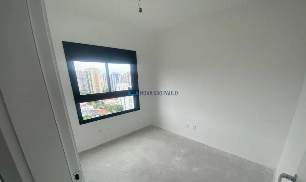 Apartamento à venda com 3 quartos, 147m² - Foto 7