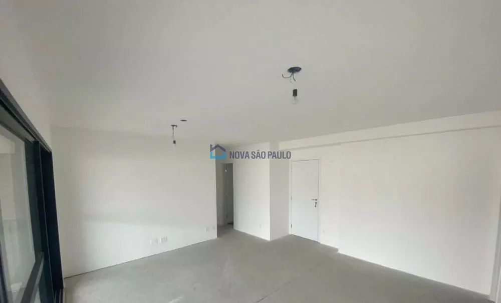 Apartamento à venda com 3 quartos, 147m² - Foto 4