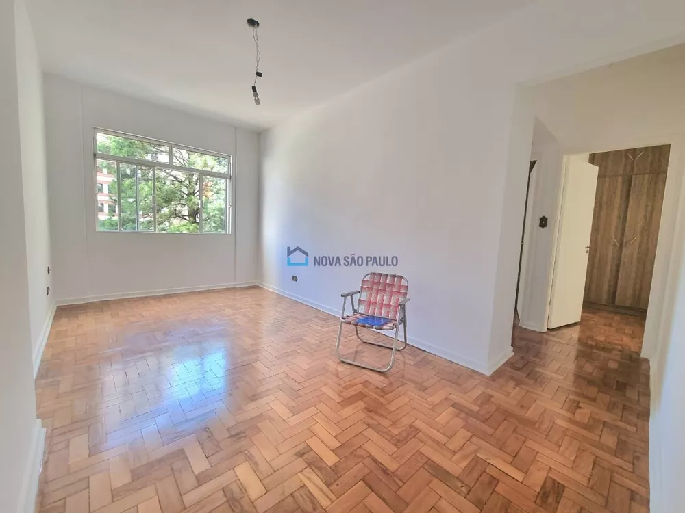 Apartamento à venda com 2 quartos, 62m² - Foto 1