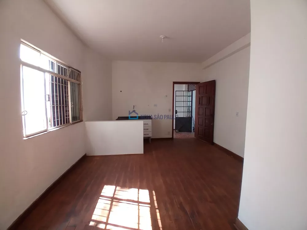 Casa para alugar com 1 quarto, 45m² - Foto 5