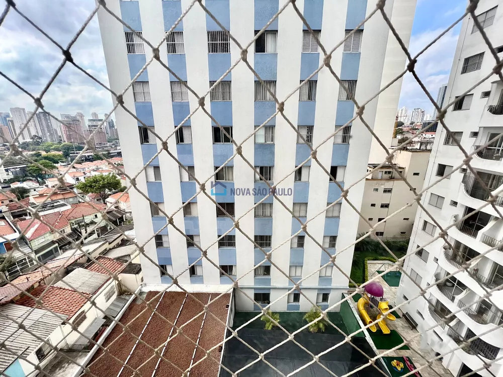 Apartamento à venda com 2 quartos, 70m² - Foto 5