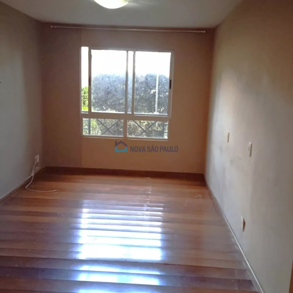 Apartamento à venda com 2 quartos, 63m² - Foto 1