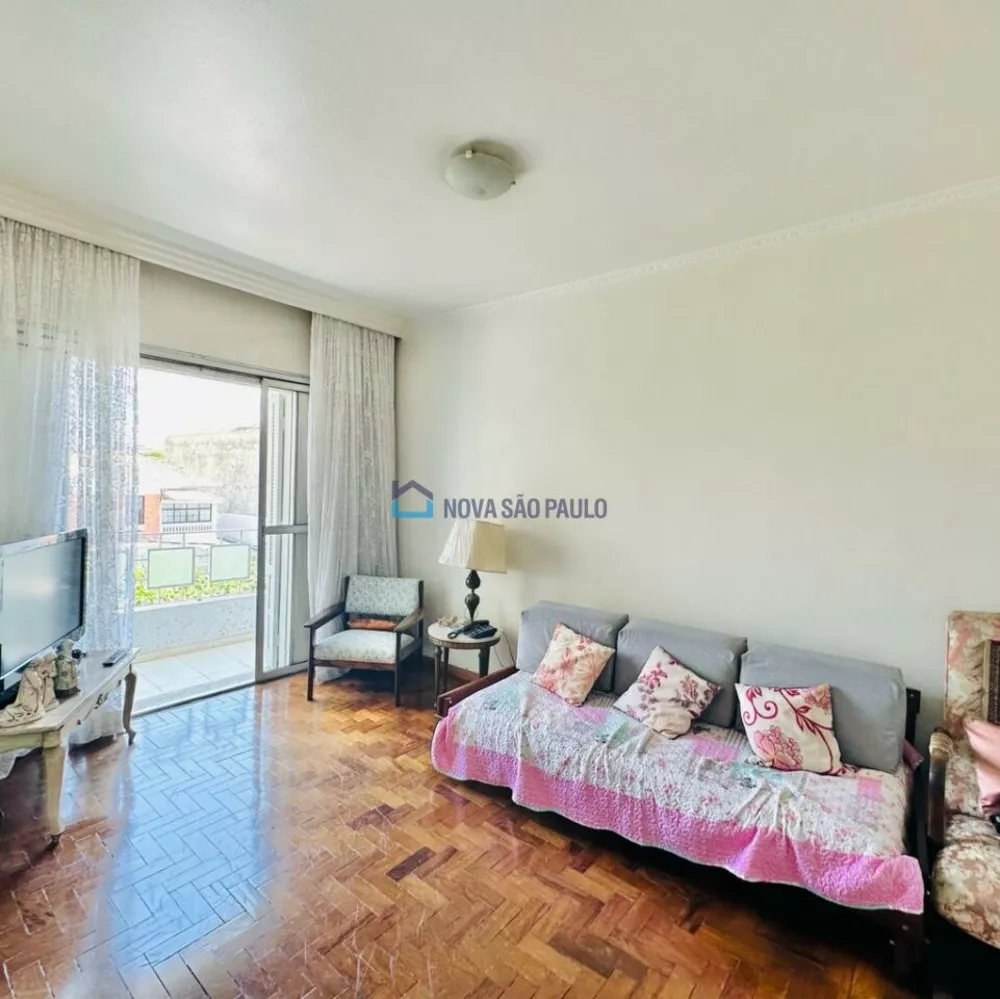 Apartamento à venda com 3 quartos, 128m² - Foto 1