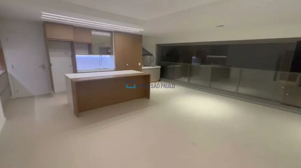 Apartamento para alugar com 3 quartos, 142m² - Foto 2