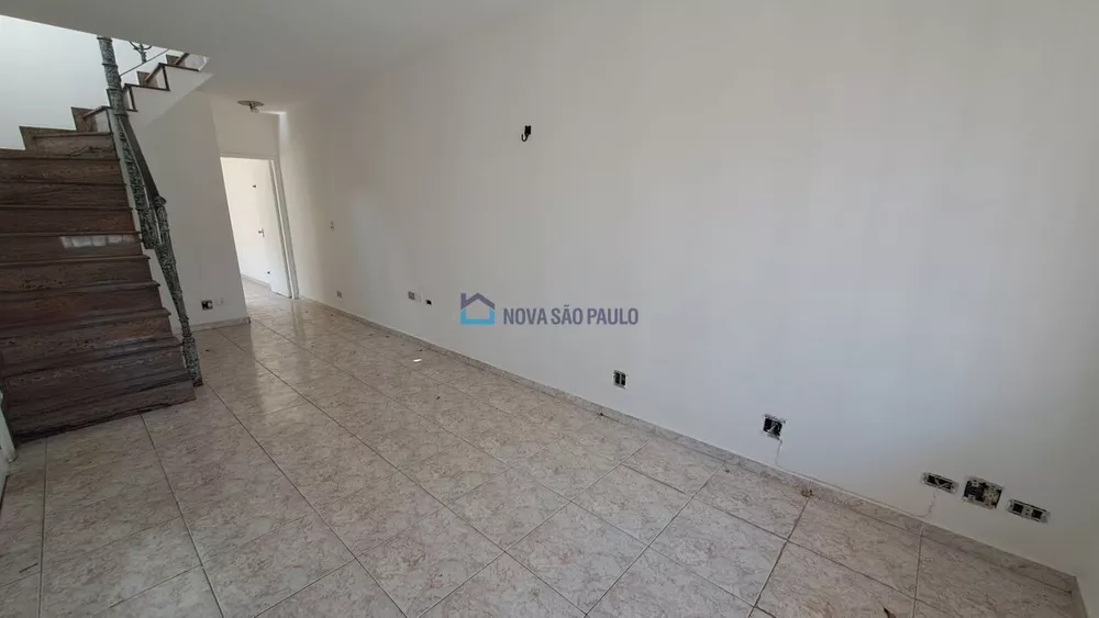 Casa à venda com 3 quartos, 269m² - Foto 2