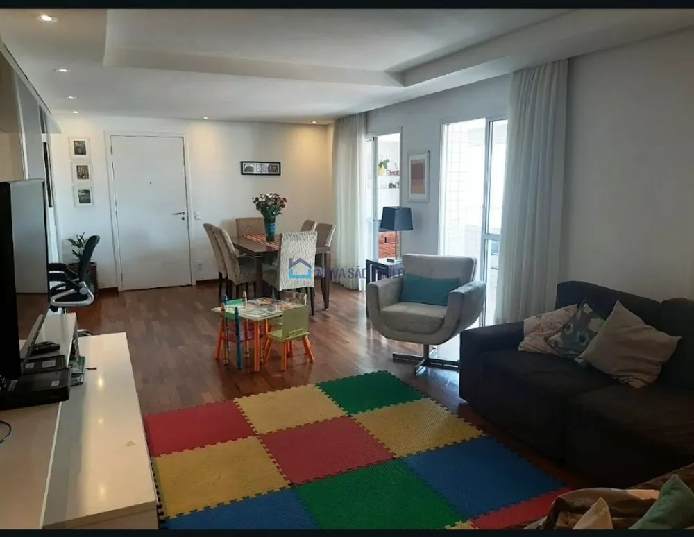 Apartamento à venda com 3 quartos, 136m² - Foto 4