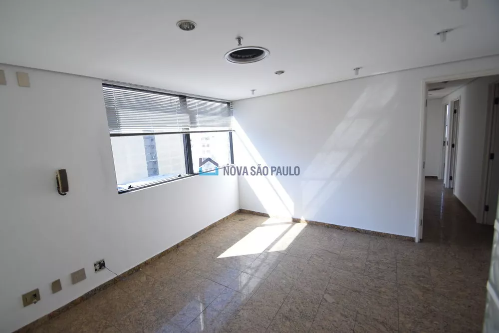 Casa Comercial à venda, 44m² - Foto 1