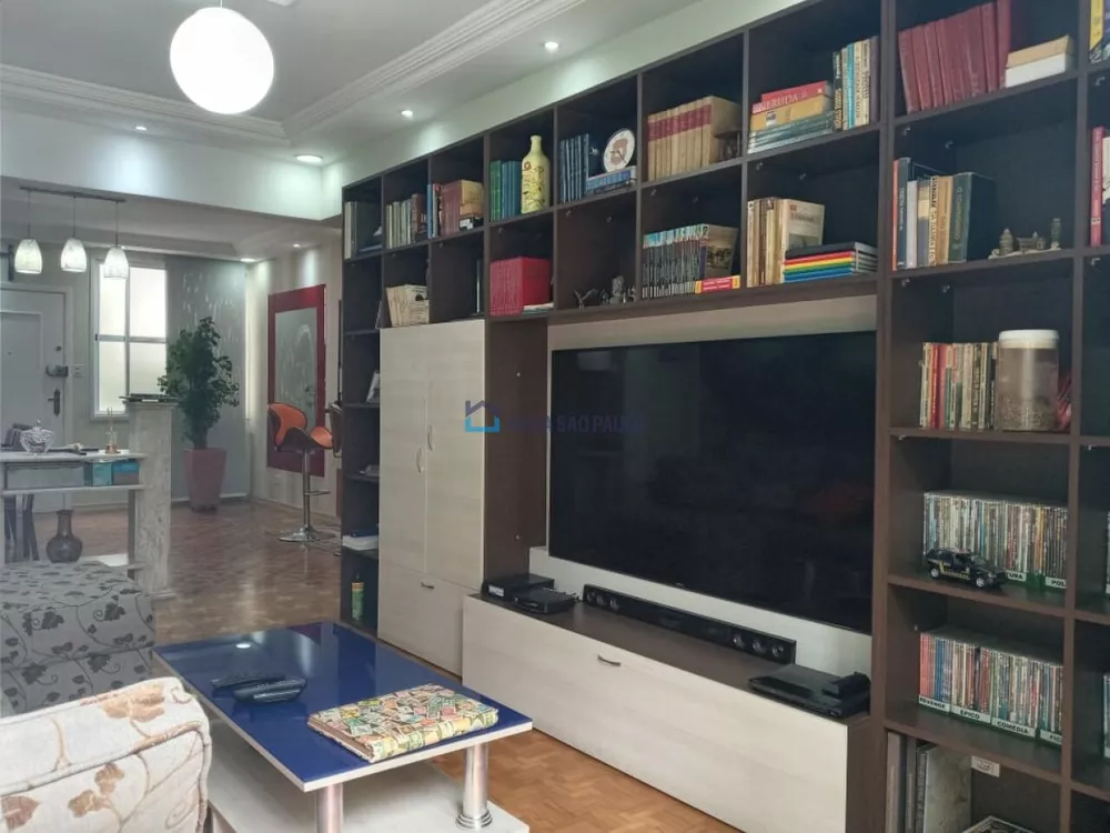 Apartamento à venda com 2 quartos, 107m² - Foto 4