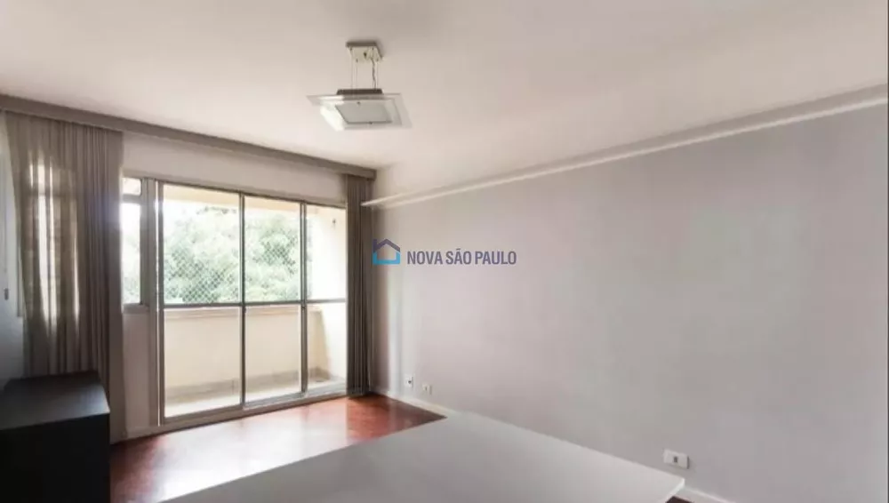 Apartamento à venda com 2 quartos, 68m² - Foto 3