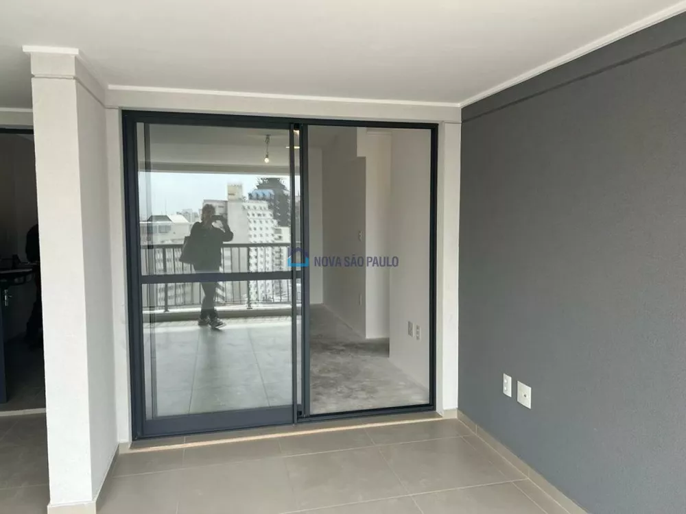 Apartamento à venda com 2 quartos, 73m² - Foto 4