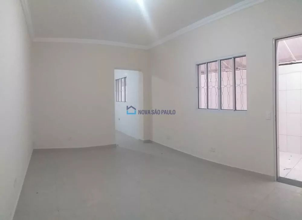 Casa à venda com 3 quartos, 180m² - Foto 3