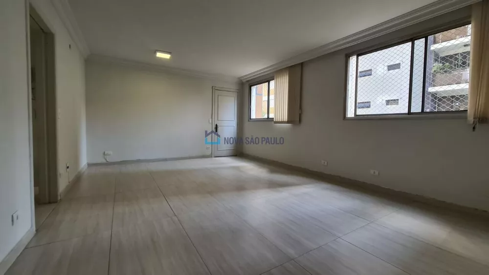 Apartamento para alugar com 3 quartos, 117m² - Foto 1