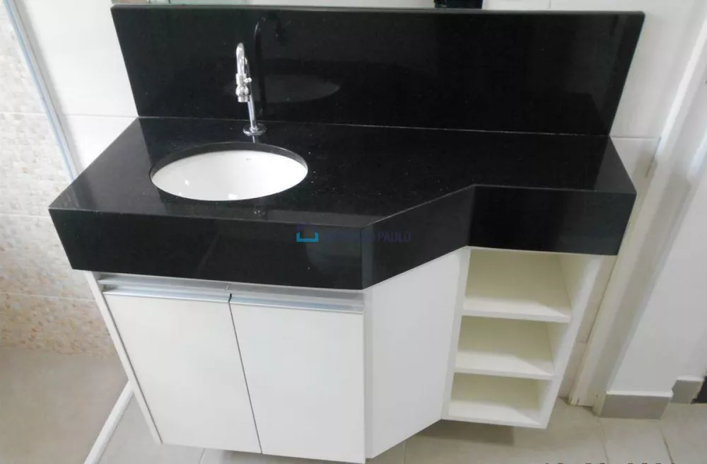 Apartamento para alugar com 1 quarto, 47m² - Foto 2