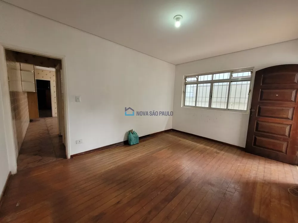 Casa à venda com 4 quartos, 130m² - Foto 2