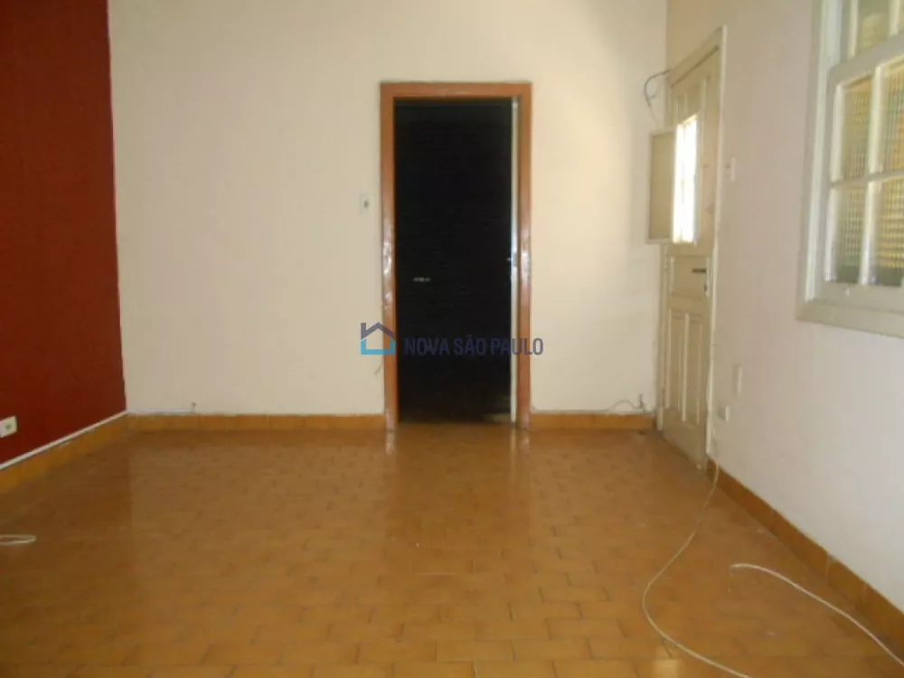 Casa Comercial para alugar com 1 quarto, 60m² - Foto 2