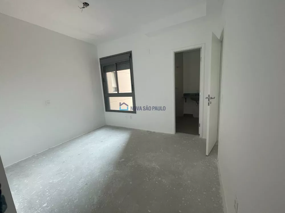 Apartamento à venda com 4 quartos, 186m² - Foto 7