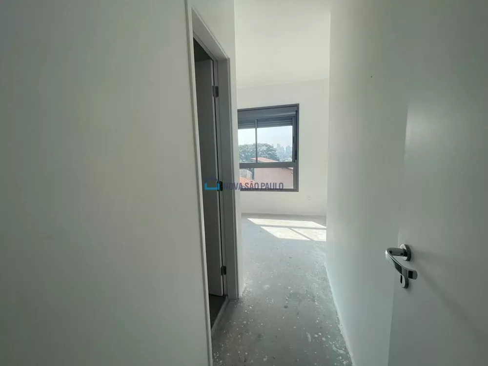 Apartamento à venda com 4 quartos, 186m² - Foto 8