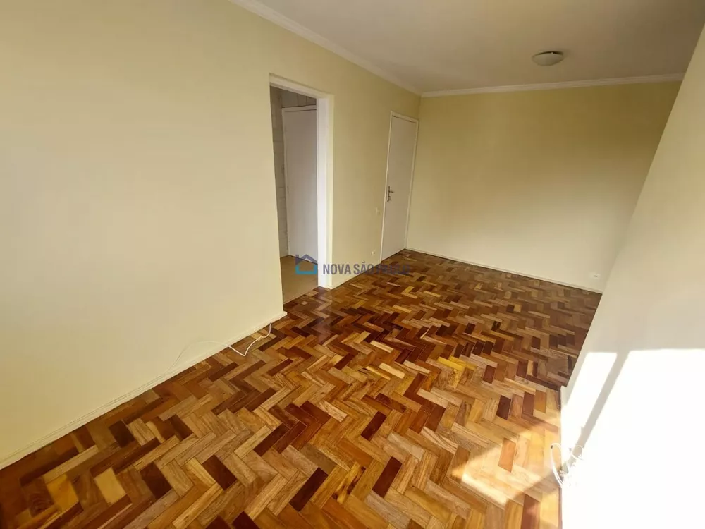 Apartamento para alugar com 2 quartos, 65m² - Foto 4