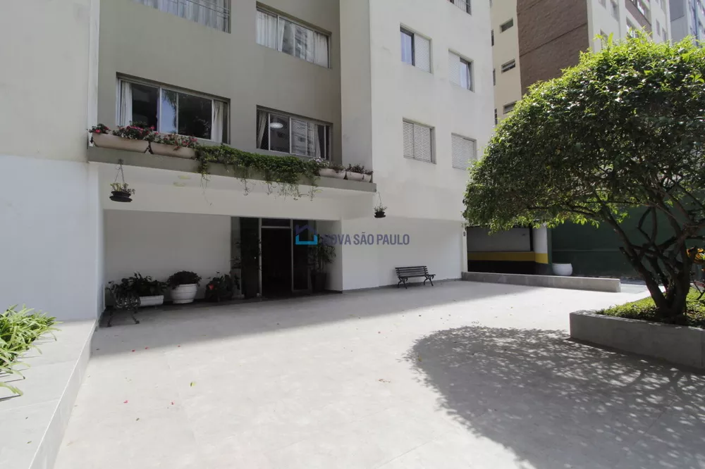 Apartamento à venda com 4 quartos, 90m² - Foto 3