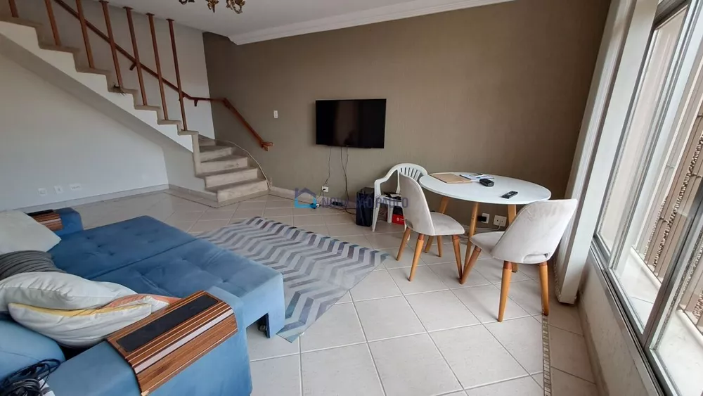 Casa à venda com 3 quartos, 162m² - Foto 3