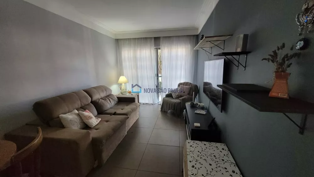 Casa à venda com 3 quartos, 126m² - Foto 2