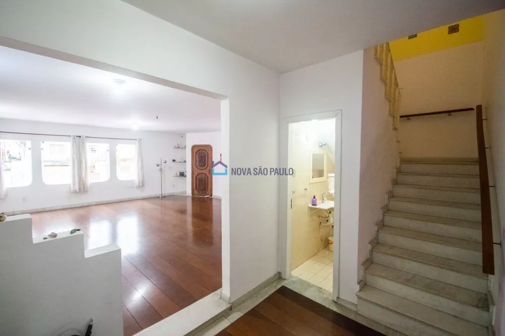 Casa à venda com 4 quartos, 340m² - Foto 4