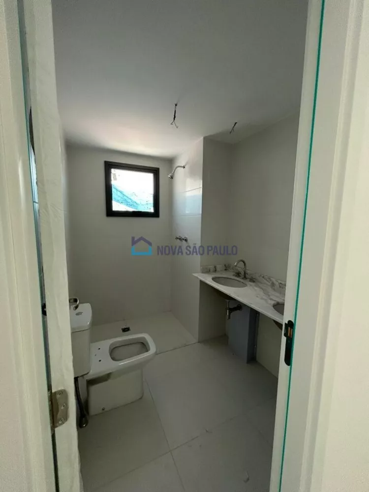 Apartamento à venda com 3 quartos, 131m² - Foto 3