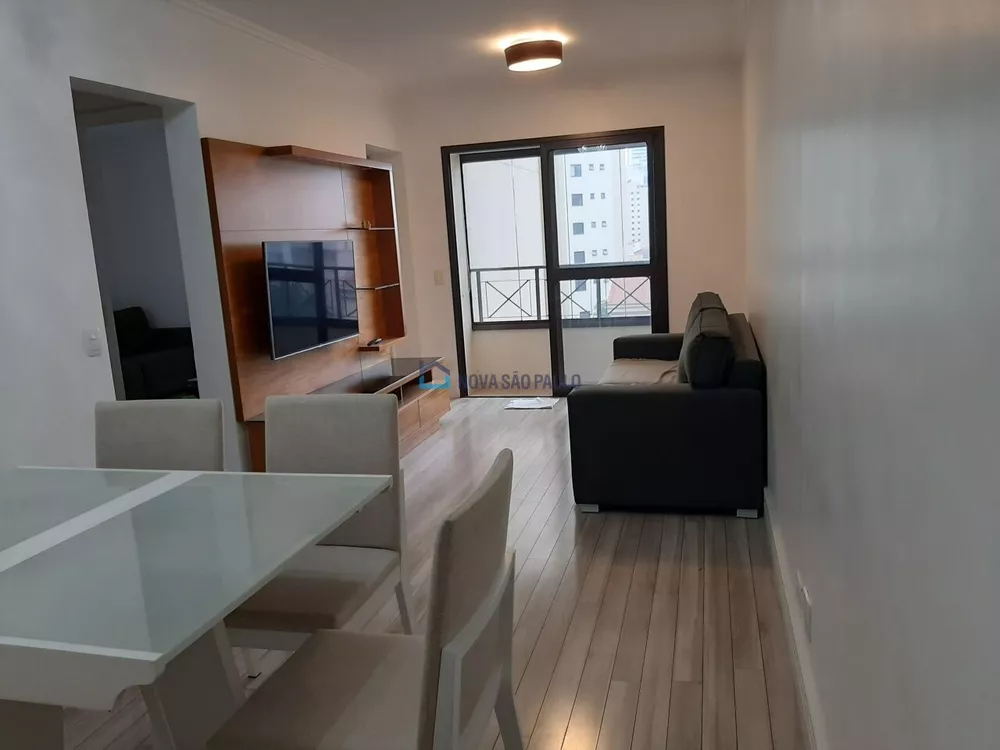 Apartamento à venda com 3 quartos, 80m² - Foto 1