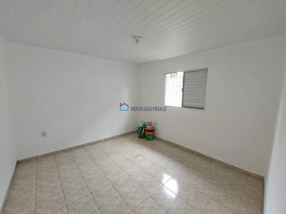 Casa para alugar com 1 quarto, 40m² - Foto 1