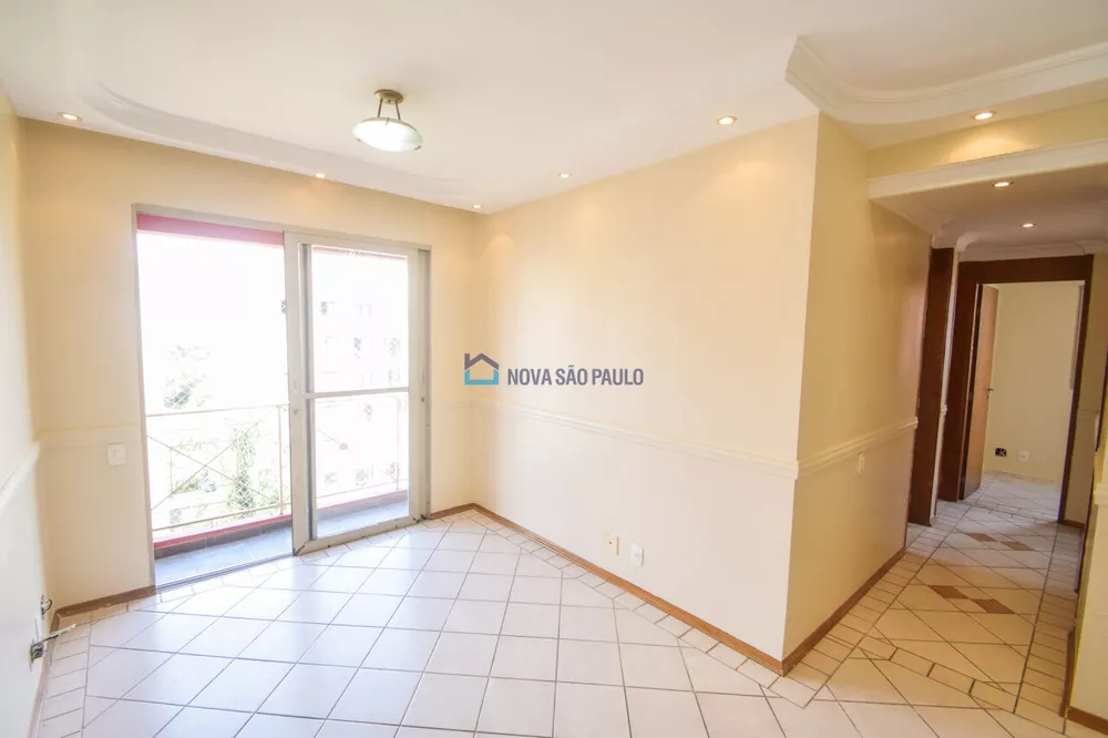 Apartamento à venda com 3 quartos, 62m² - Foto 2