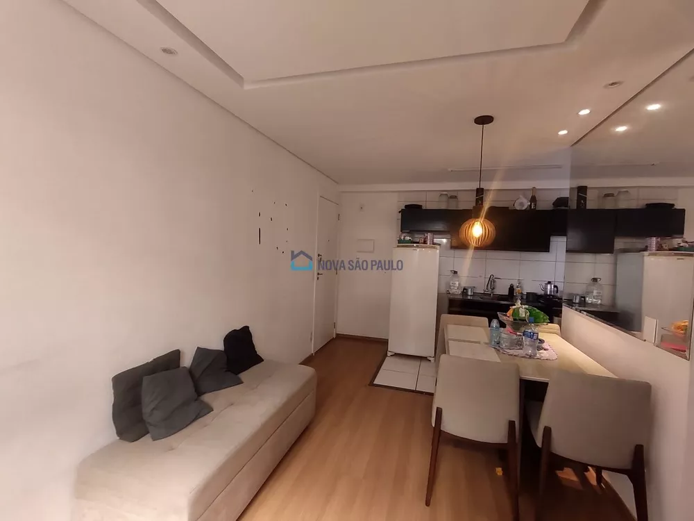 Apartamento à venda com 2 quartos, 40m² - Foto 3