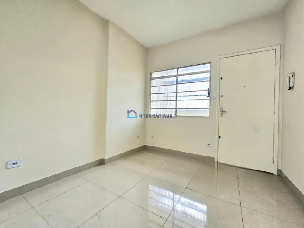 Apartamento à venda com 1 quarto, 45m² - Foto 2